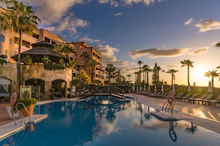 19_Pool_Area
