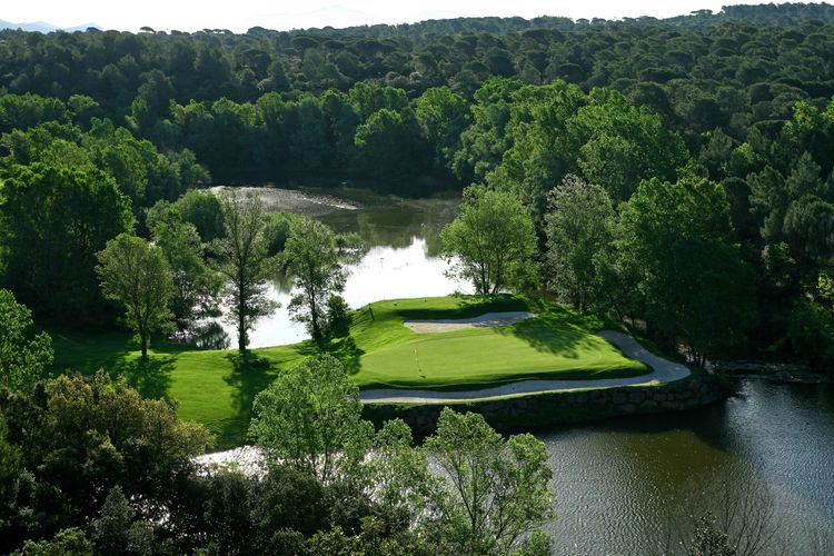 Domainedestendreol Frankrijk Cotedazur Hole13
