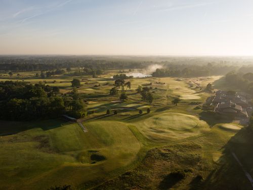 Chateaux_panoramic_view_3_ _Cookie_Jar