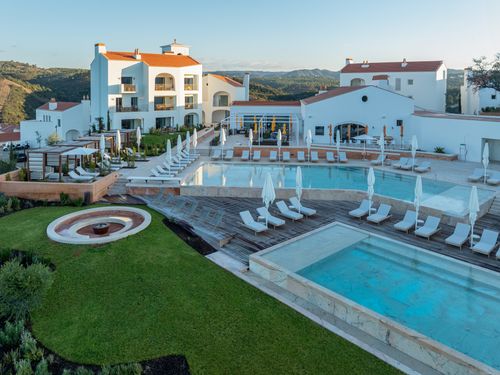 J Hogg Ombria DJI_0030