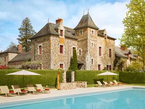 Piscine_Exterieure_DOMAINE_DE_LA_BRETESCHE_HDadrienozouf 1