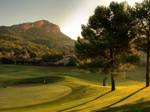 Andratx Golf Mallorca Hole 10 Heuvels