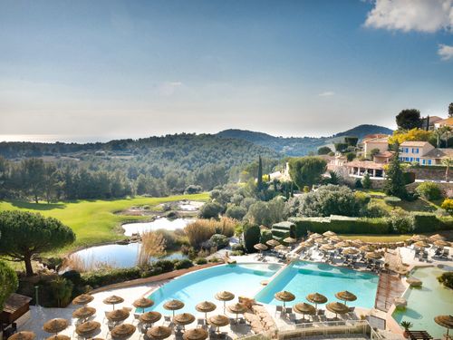 Dolcefregate Impressie Zwembad Golfbaan