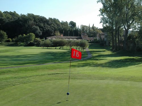 Frankrijk Cotedazur Golfbaan Golfopiovalbonne Achteraanzicht Hole16