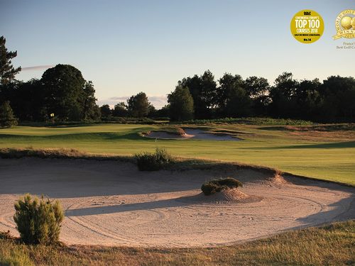 Golf Du Medoc Resort Les Chateaux Golf Hole 6