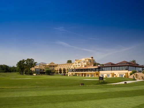 Guadalmina Golf Spanje Costa Del Sol Hole10 Clubhuis.JPG