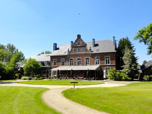 La Bruyere Golfbaan Belgie Brussel Clubhuis.JPG