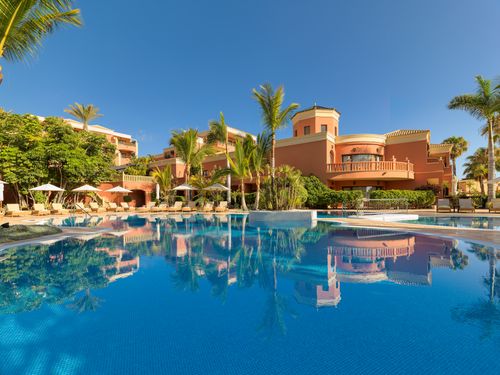 Las Madrigueras Golfresort Piscina De Dia