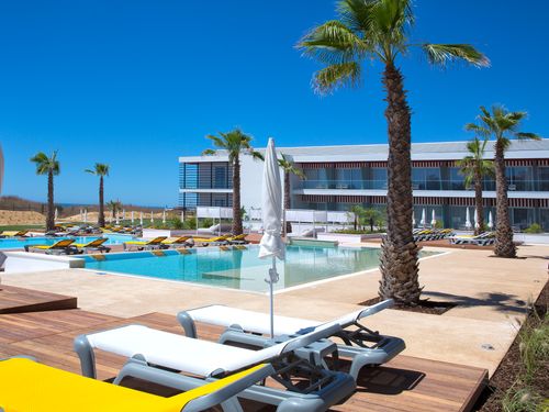 Pestana Alvor South Beach Portugal Algarve Zwembad Ligbedden