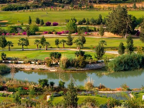 Secret Valley Golfbaan Cyprus Paphos Tuin Vijver.JPG