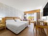 01_double_room_golf_view Twin