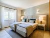 Delux_two_bed_apt_twin_room