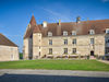 Hotel Golf Chateau De Chailly Frankrijk Bourgogne Binnenplaats